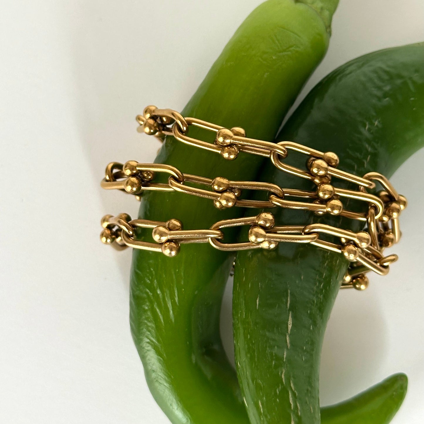 collier Jada acier inoxydable plaqué or 18k détail maille