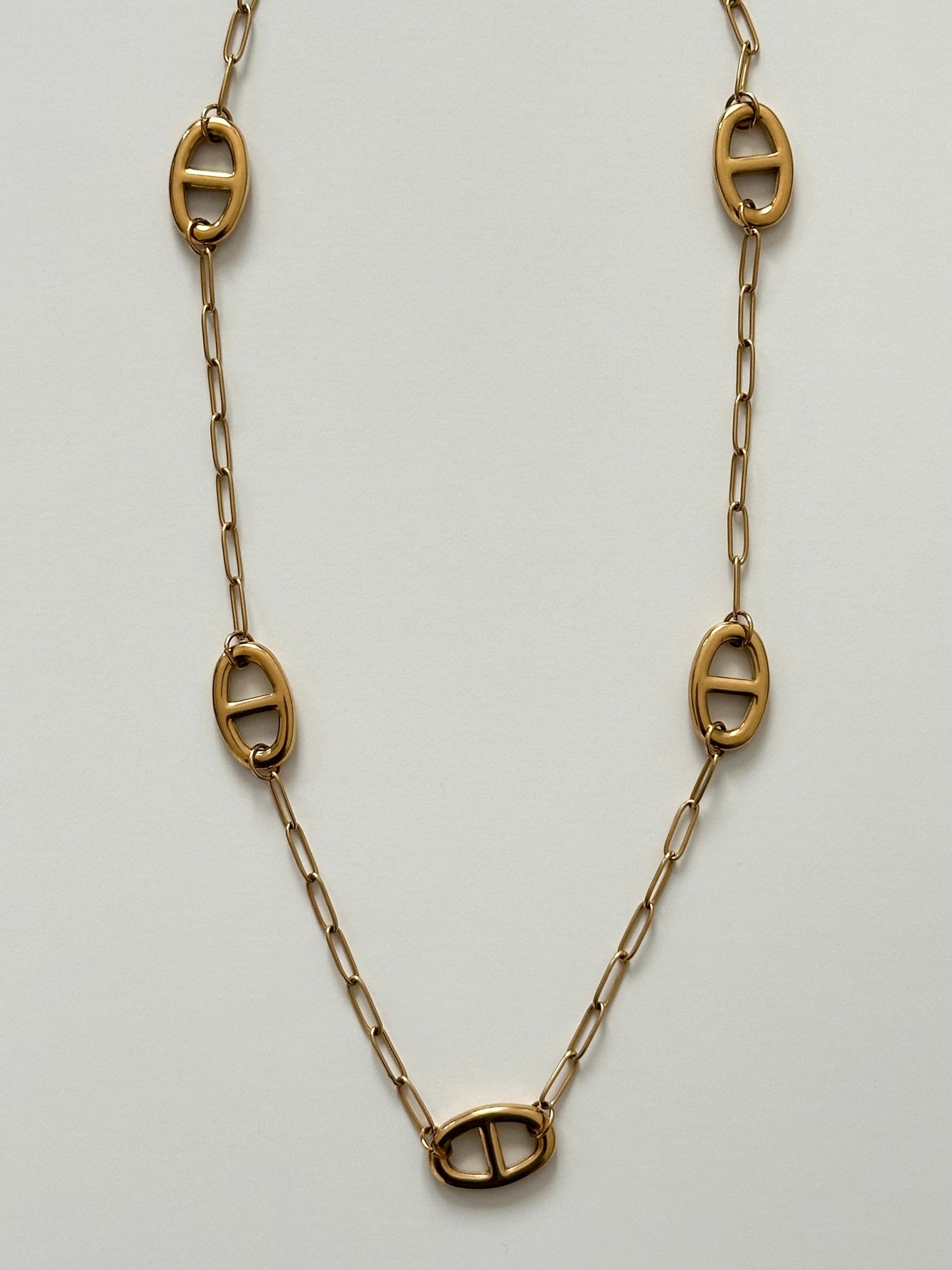 Collier Siggy doré en maille marine en acier inoxydable – Monalya